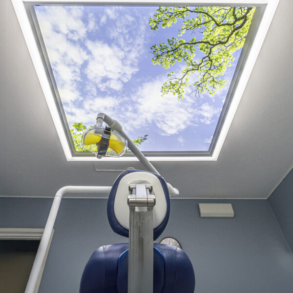 Skytak LED belysning med LED-ram 120x120x9cm